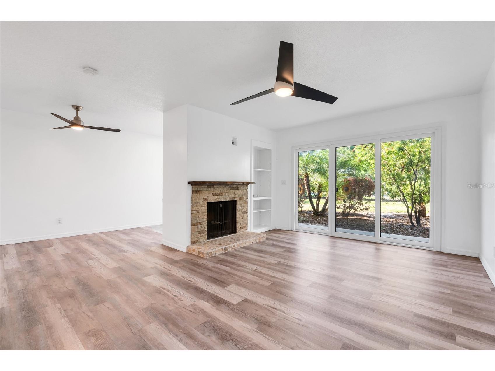 1051 S Highland Street #4B Mount Dora FL 32757 G5108962 image4