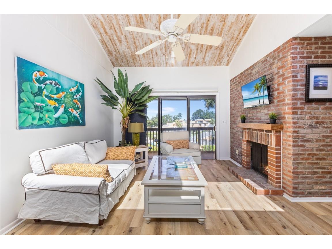 1051 S Highland Street #7D Mount Dora FL 32757 O6317870 image1