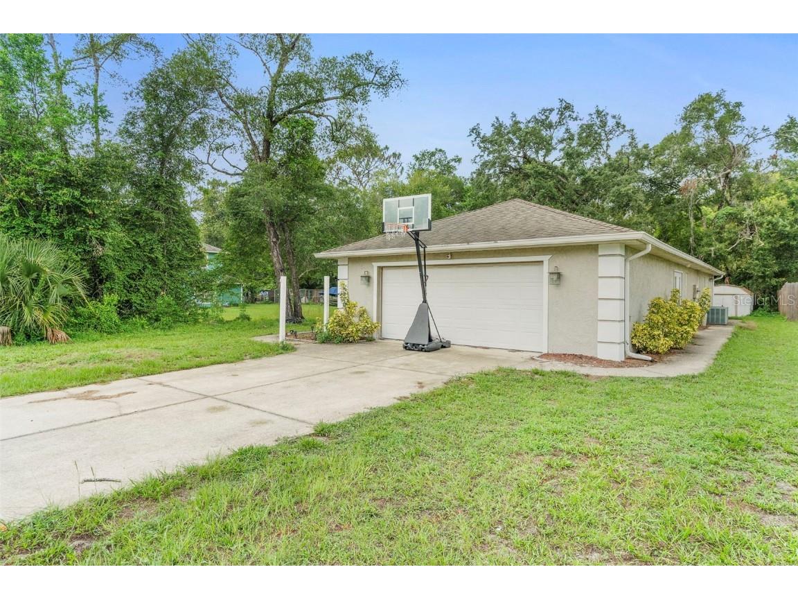 1051 Springbank Avenue Orange City FL 32763 O6324617 image1