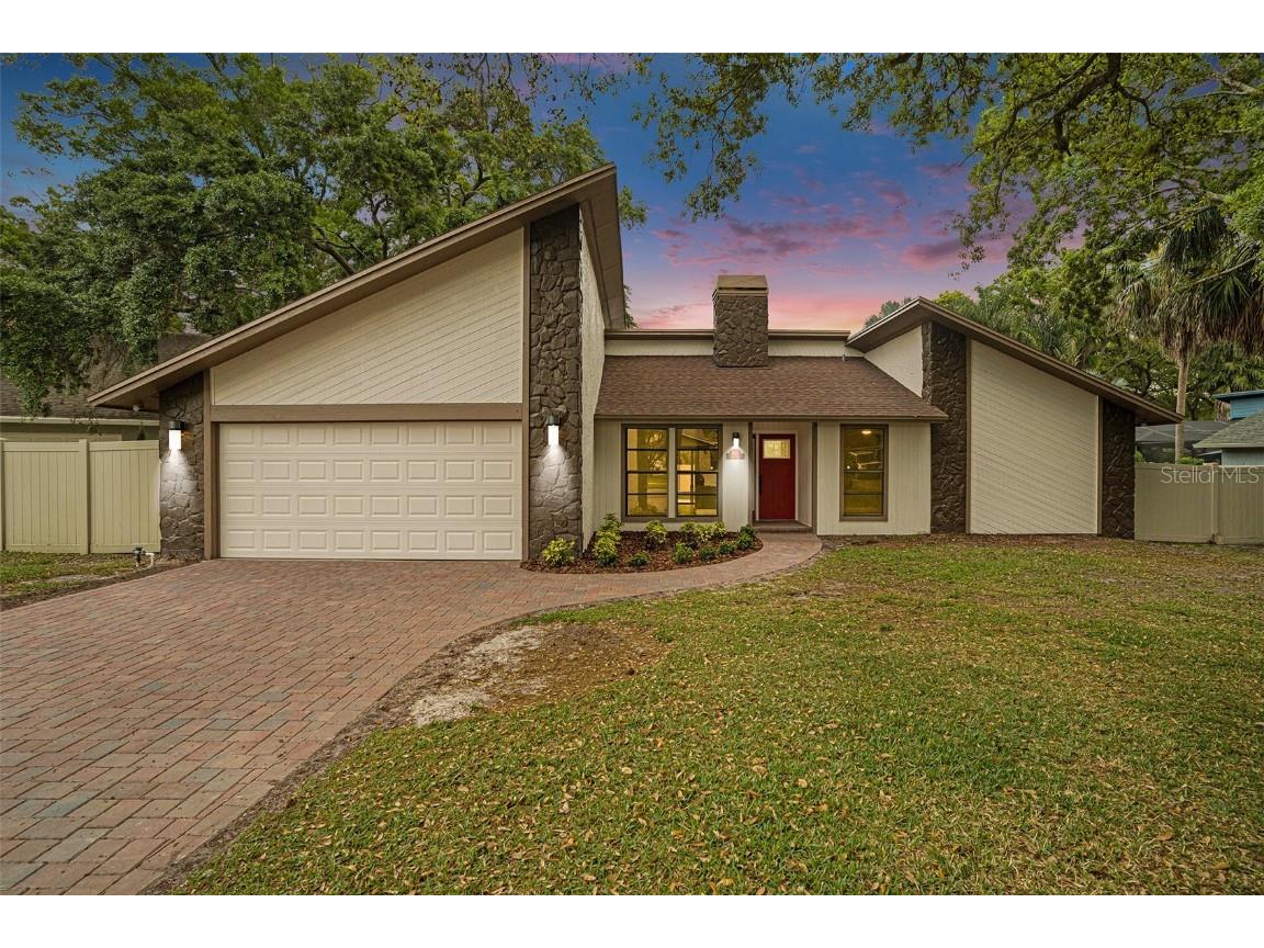 1051 Sylvia Lane Tampa FL 33613 T3512462 image1