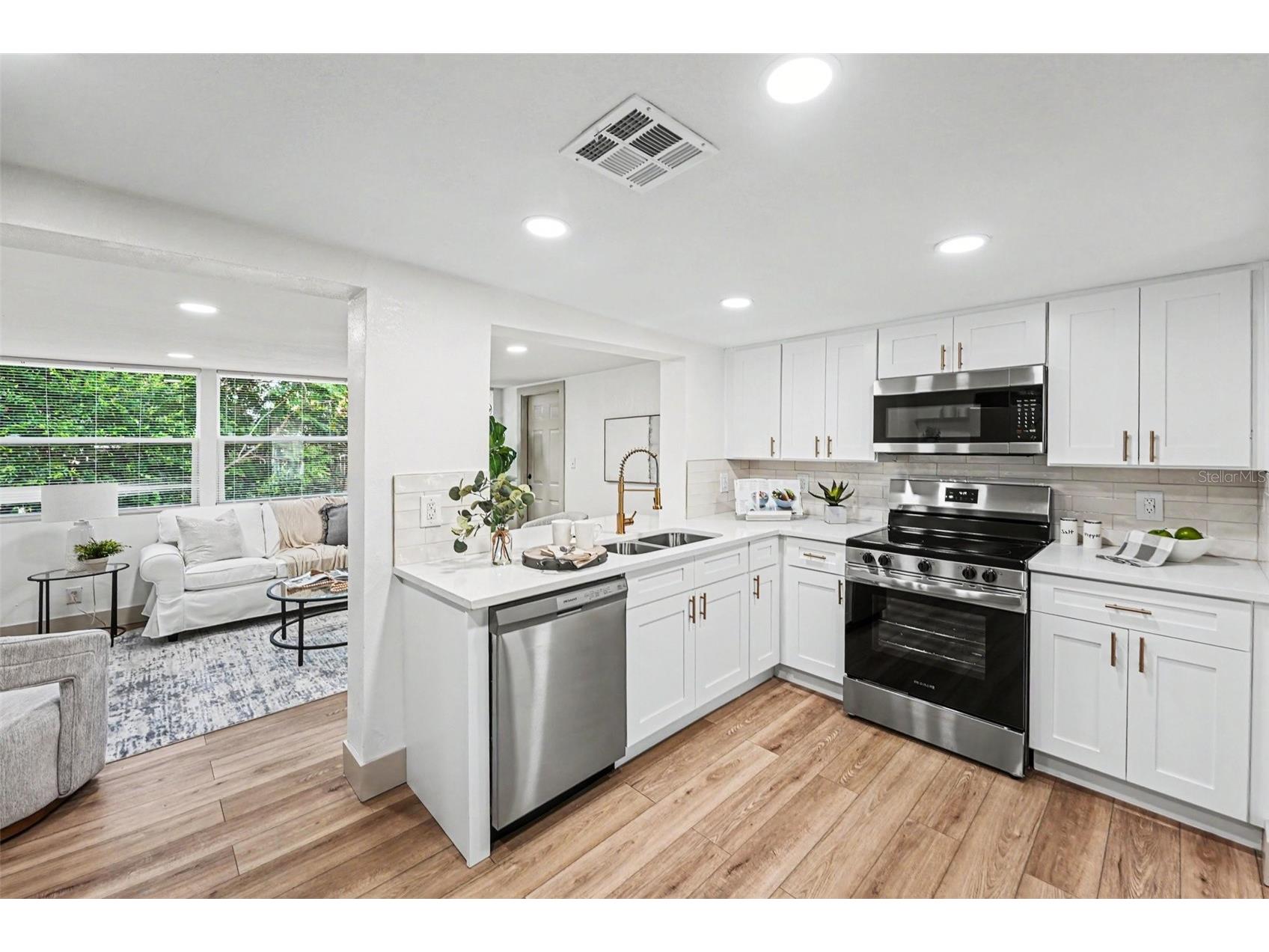 10510 112th Ave Largo FL 33773 TB8516644 image9