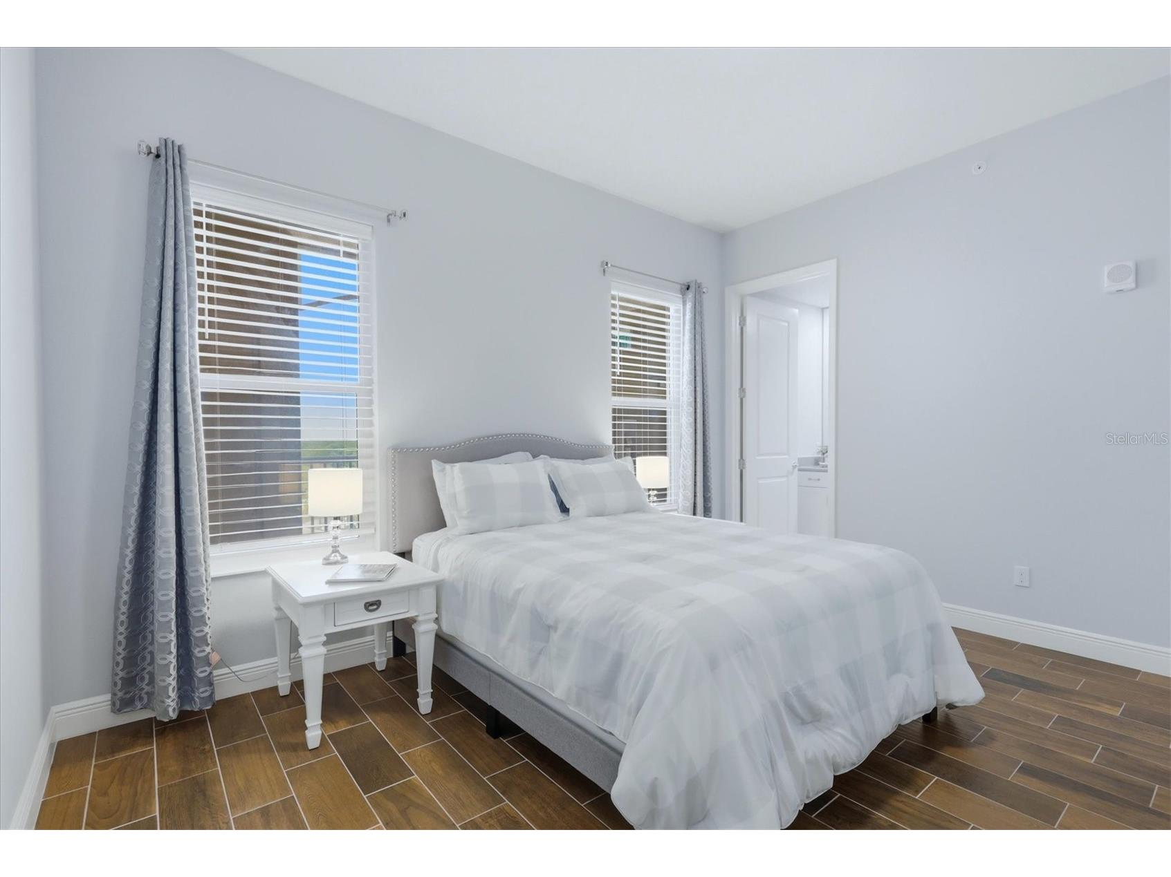10510 Boardwalk Loop #602 Lakewood Ranch FL 34202 A4686744 image33