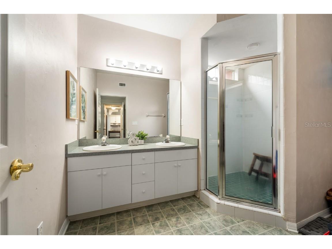 10510 NW 28th Place Gainesville FL 32606 GC535663 image16