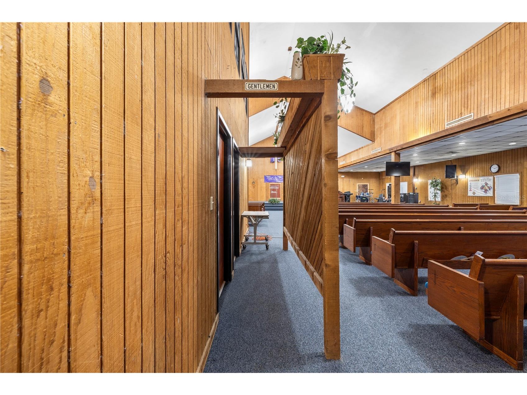 10511 Main Street Thonotosassa FL 33592 TB8464447 image29