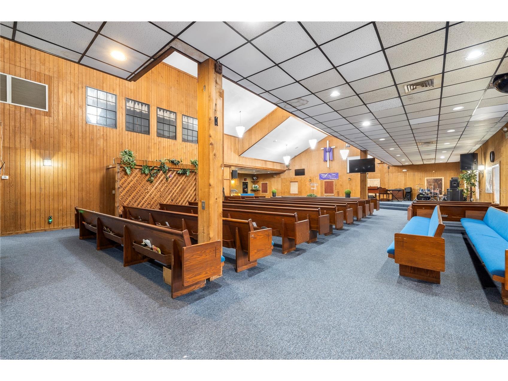 10511 Main Street Thonotosassa FL 33592 TB8464447 image41