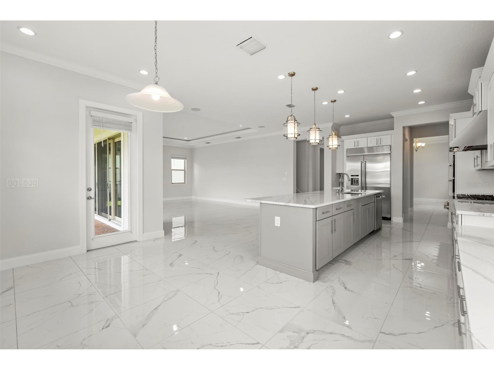 10511 Royal Cypress Way Orlando FL 32836 O6427980 image8