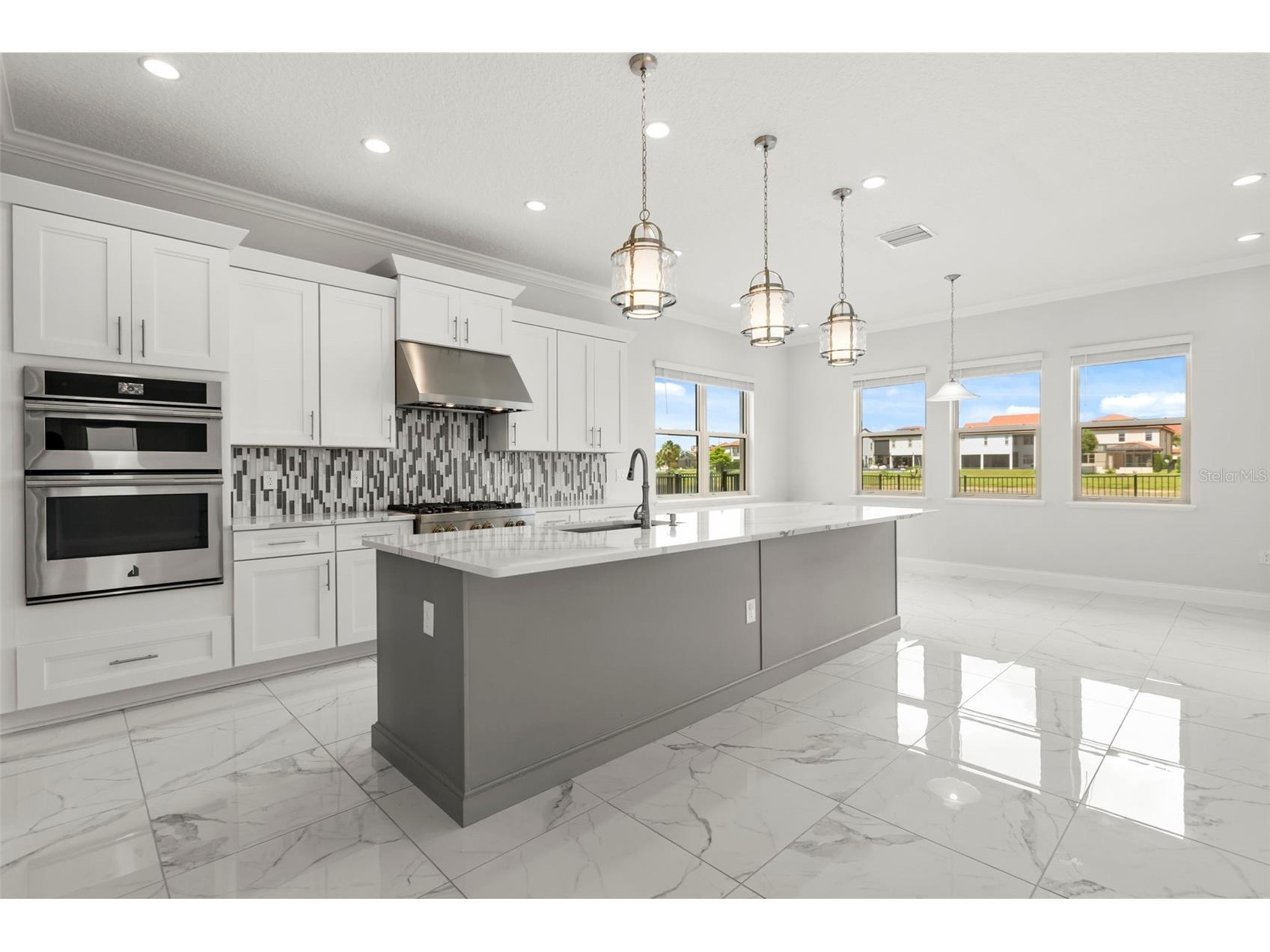 10511 Royal Cypress Way Orlando FL 32836 O6427980 image9