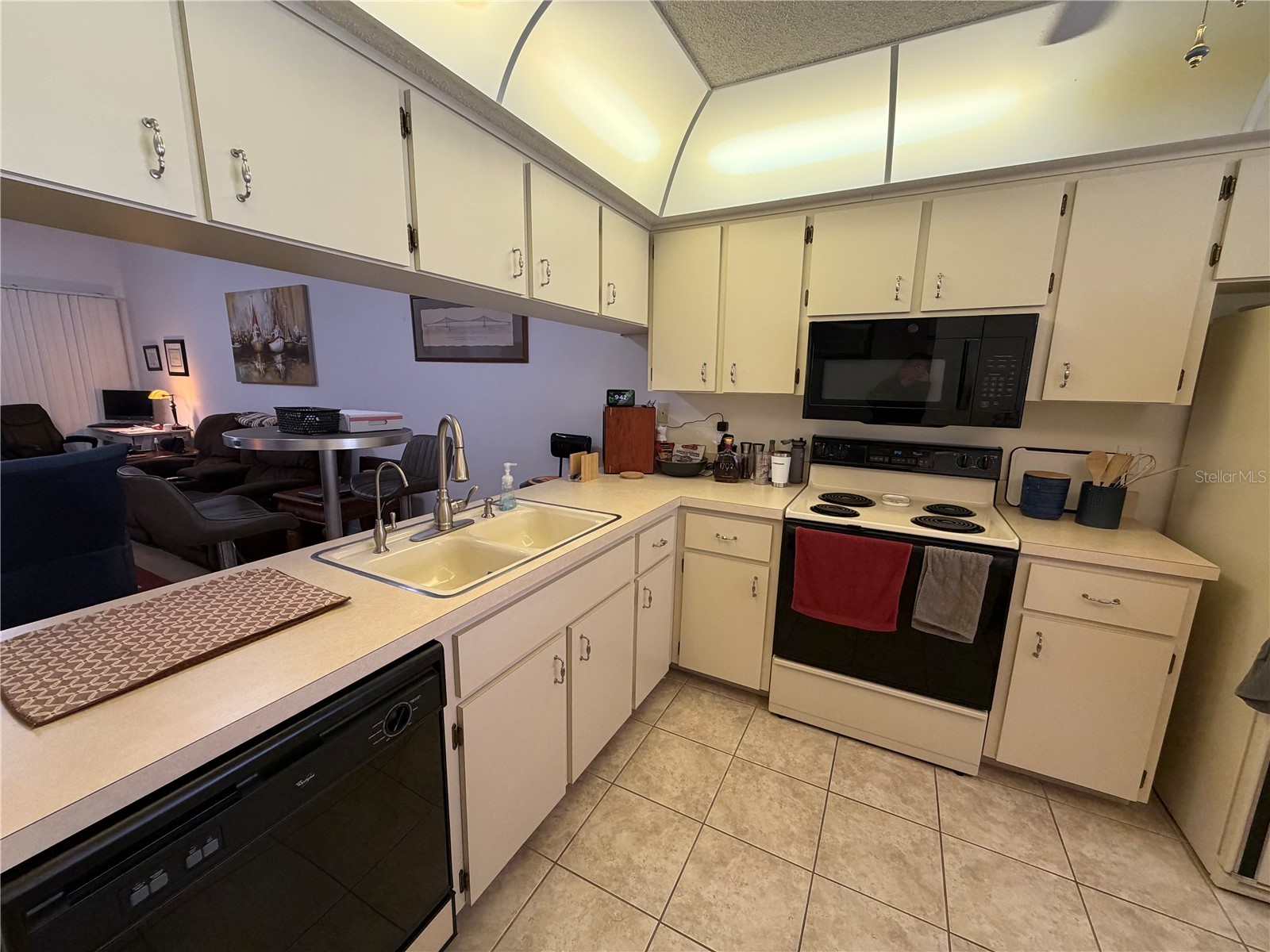 10512 Millriver Drive New Port Richey FL 34654 W7882665 image5