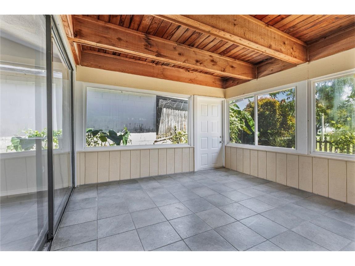 10513 Parkcrest Drive Tampa FL 33624 TB8409632 image30