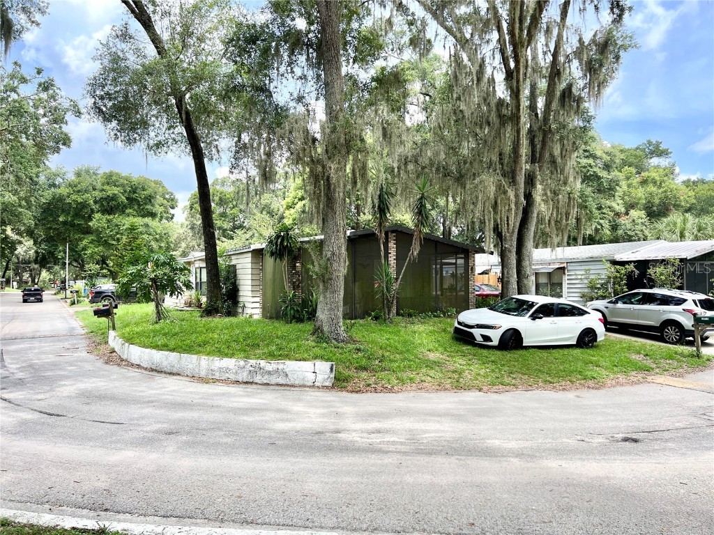 10514 Bay Hills Circle Thonotosassa FL 33592 T3459419 image1