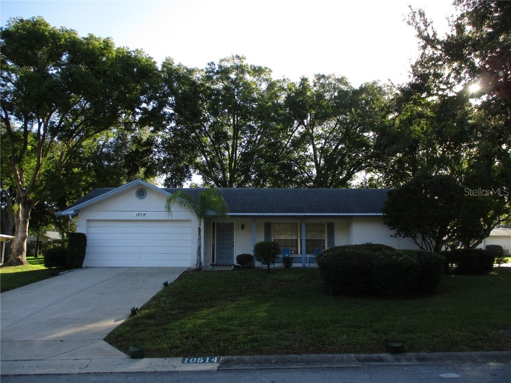 10514 Springwood Drive Port Richey FL 34668 W7859066 image1