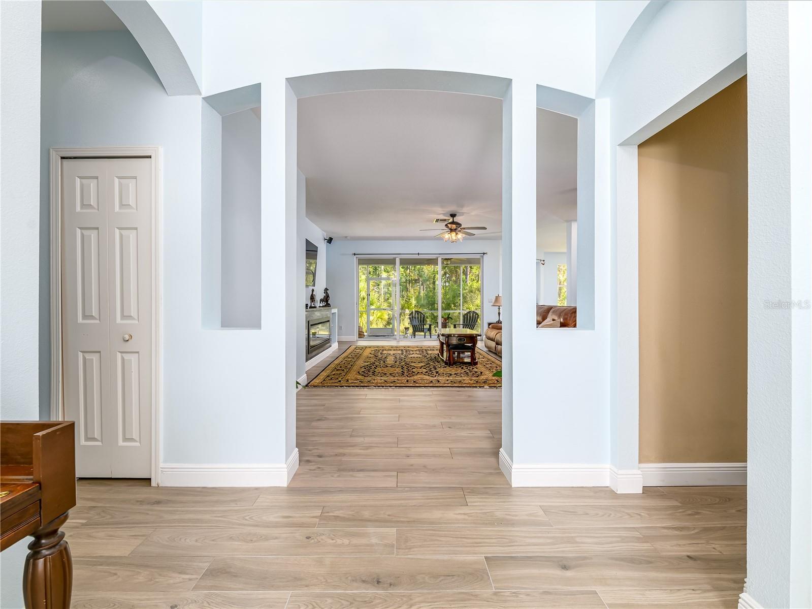 10515 Canary Isle Drive Tampa FL 33647 TB8487456 image2