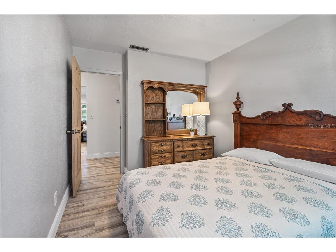 10517 Blossom Lake Drive Seminole FL 33772 TB8432034 image19