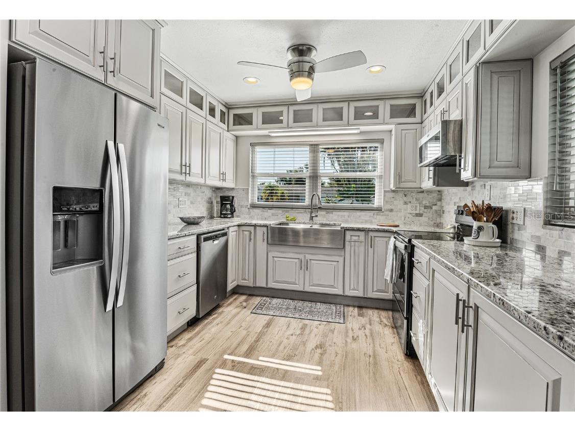 10517 Blossom Lake Drive Seminole FL 33772 TB8432034 image8