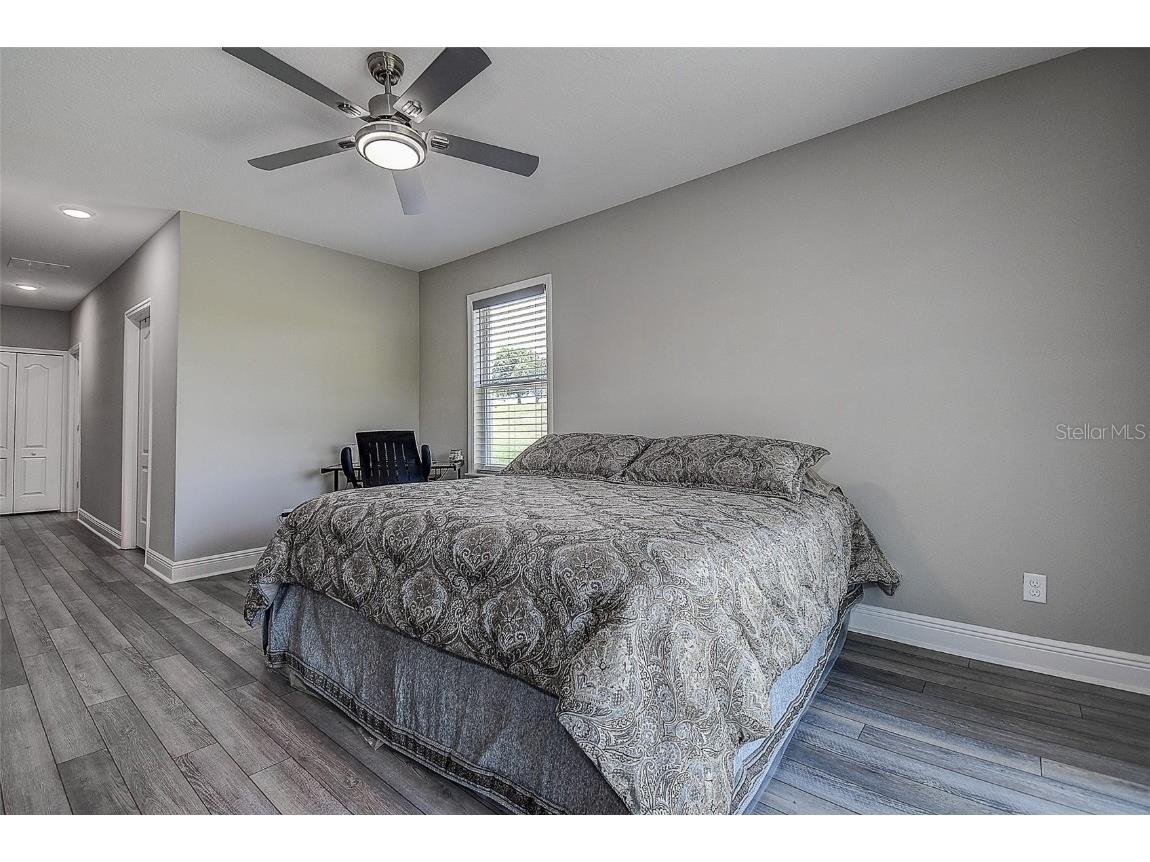 10517 Crestview Heights Avenue Thonotosassa FL 33592 TB8387238 image24