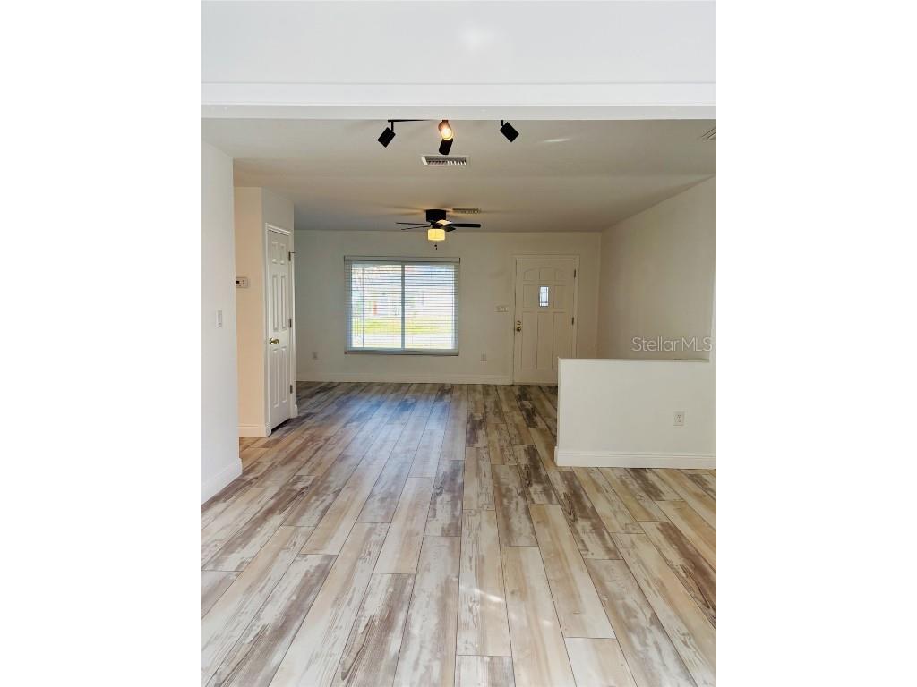 10517 Hibiscus Drive Port Richey FL 34668 TB8447991 image8