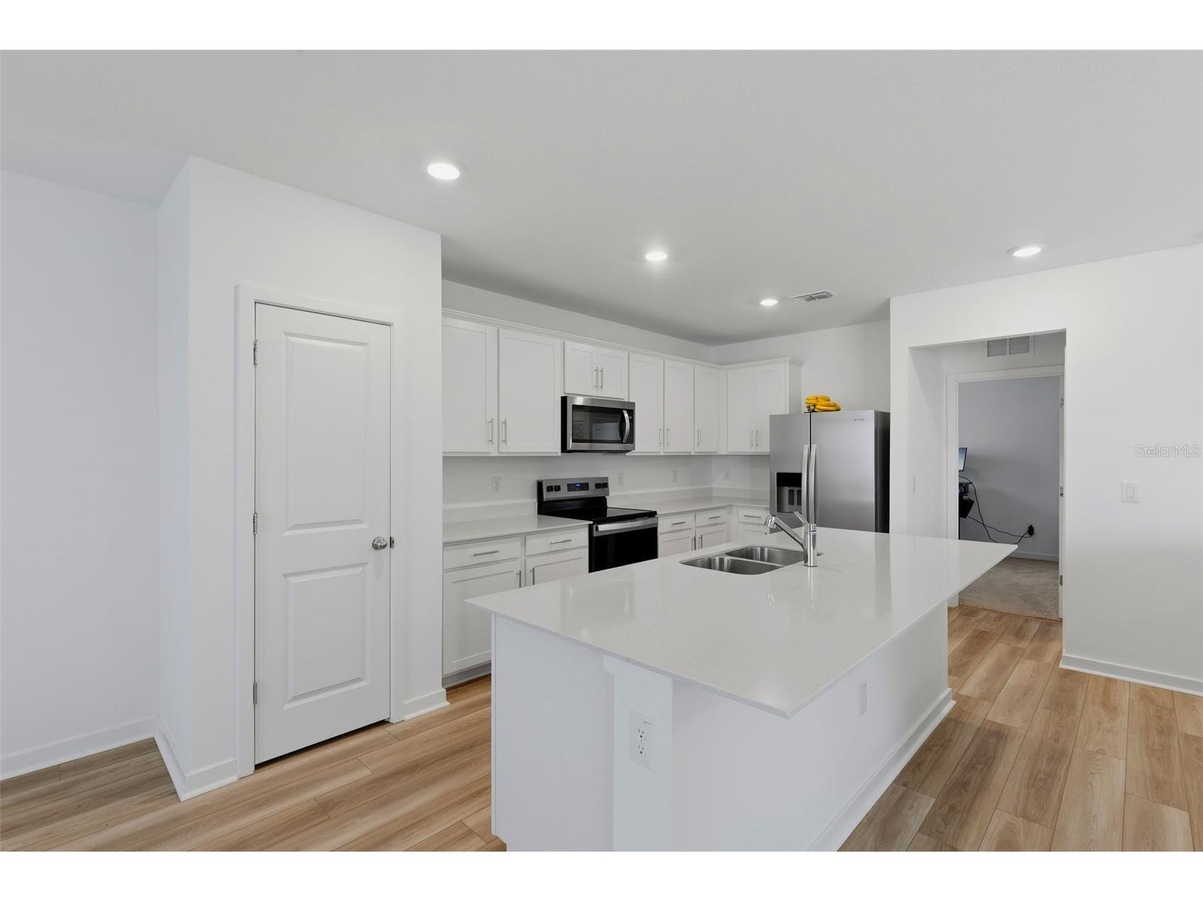 10517 Hidden Banks Glen Parrish FL 34219 TB8506352 image12