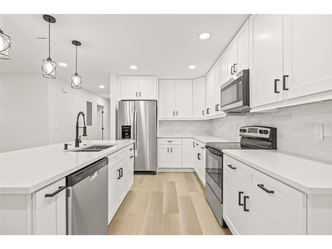 10517 N Hamner Avenue Tampa FL 33612 TB8425462 image16