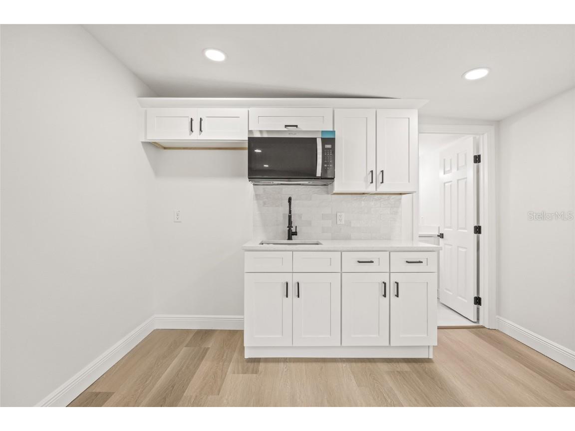 10517 N Hamner Avenue Tampa FL 33612 TB8425462 image31