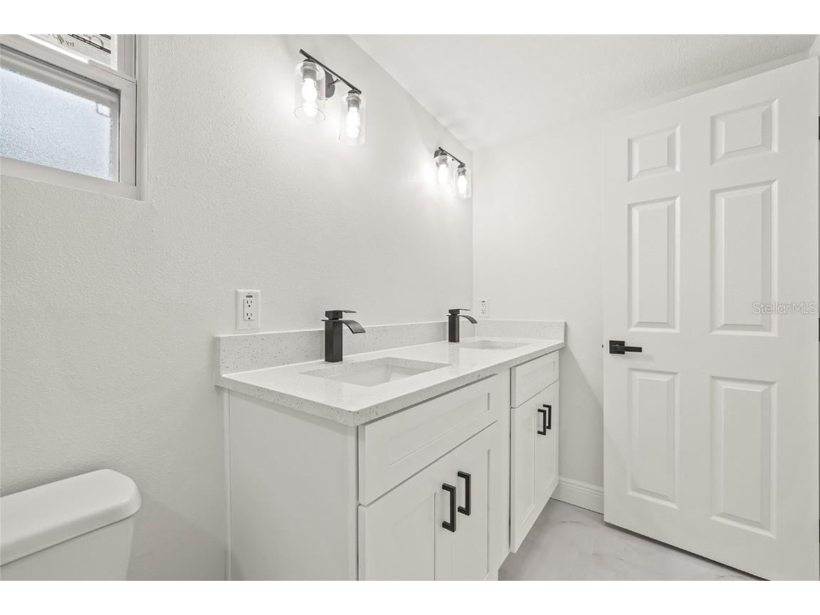 10517 N Hamner Avenue Tampa FL 33612 TB8425462 image34