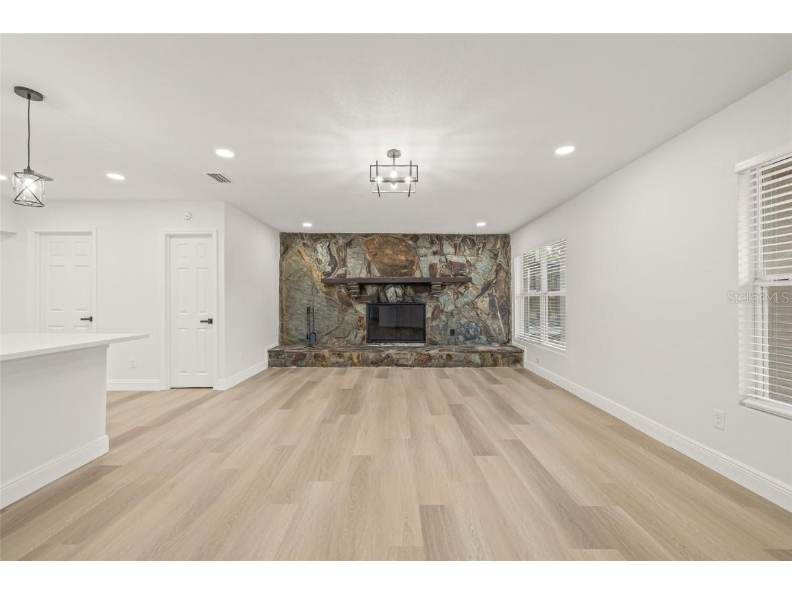 10517 N Hamner Avenue Tampa FL 33612 TB8425462 image9