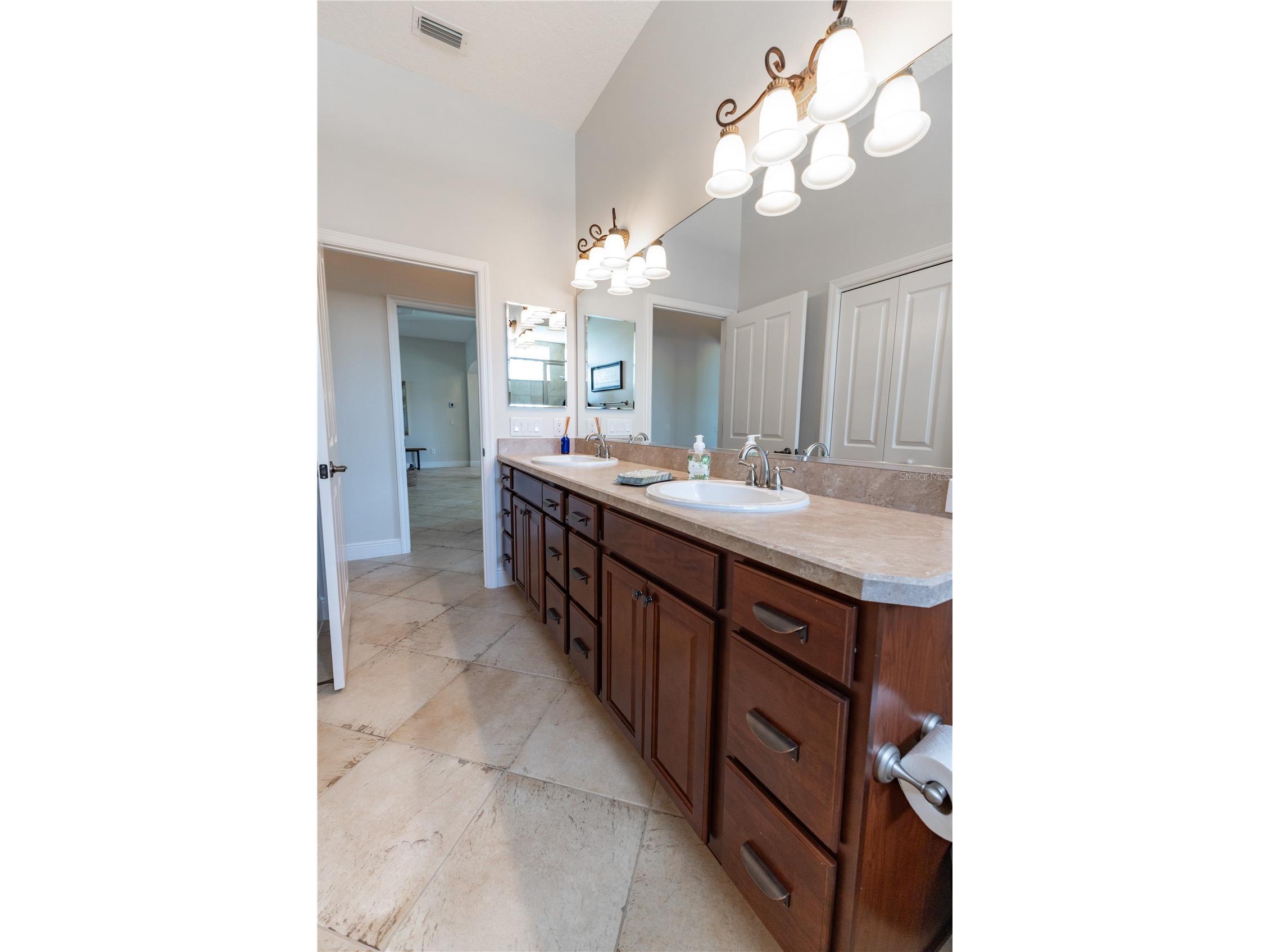 10517 NE 27th Street Oxford FL 34484 G5110645 image39