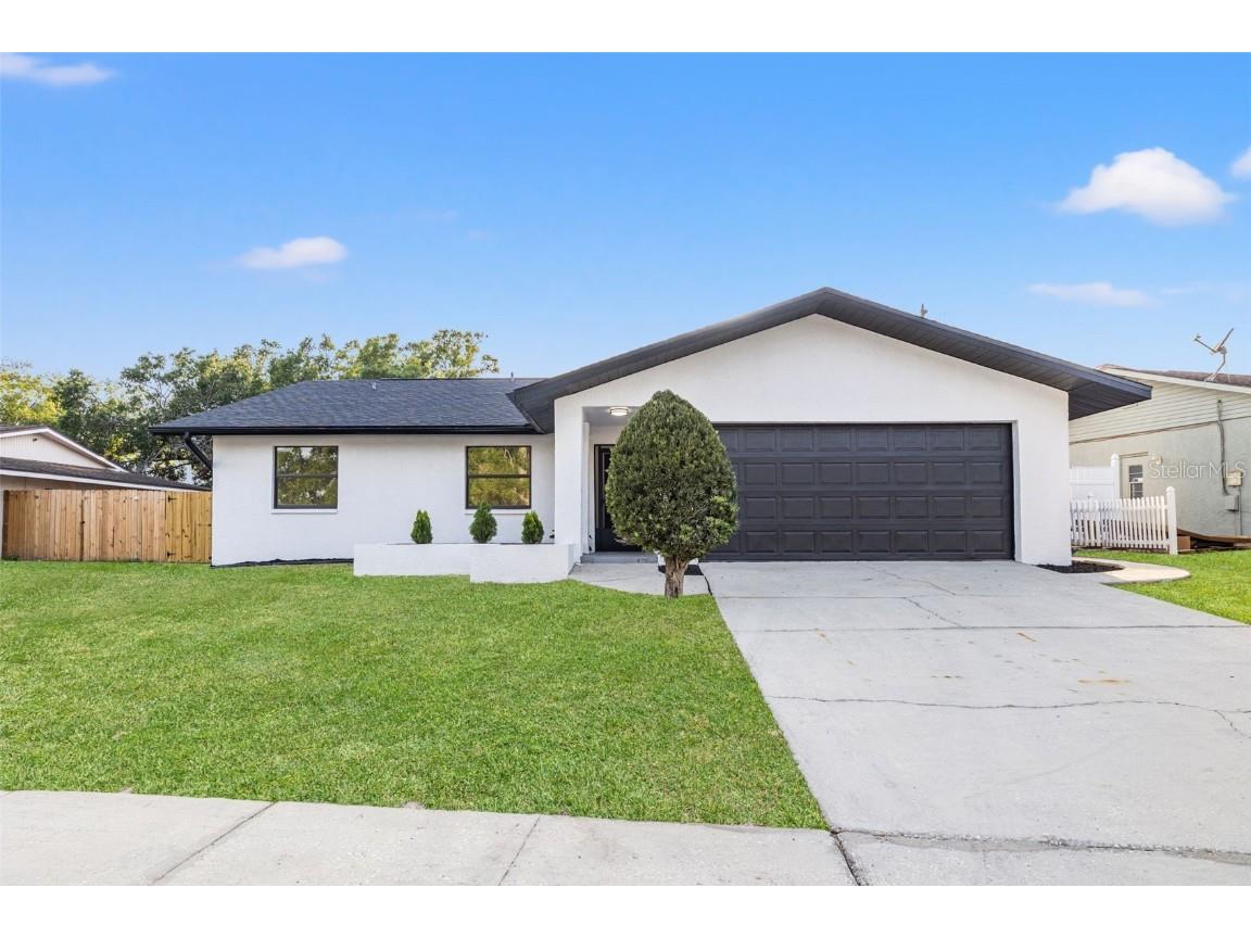 1052 Concord Drive W Dunedin FL 34698 A4650166 image1