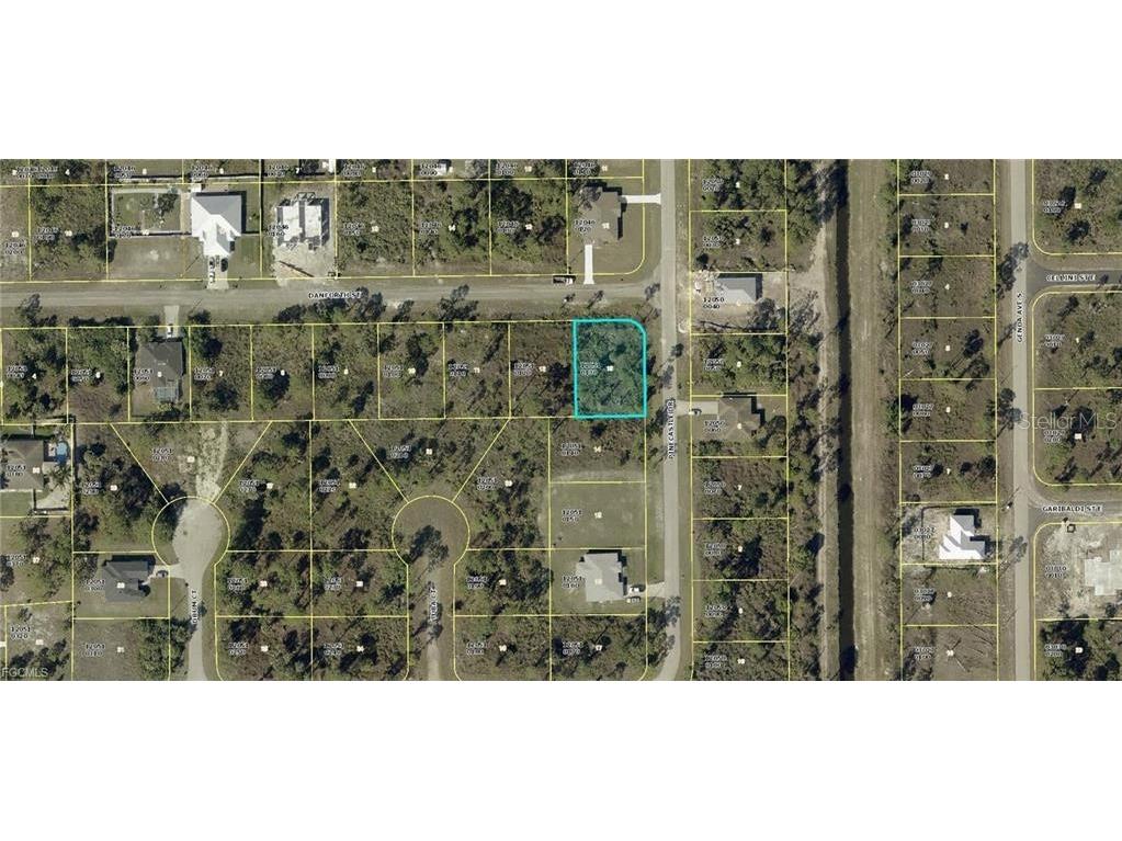 1052 Danforth Street Lehigh Acres FL 33974 A4696520 image1