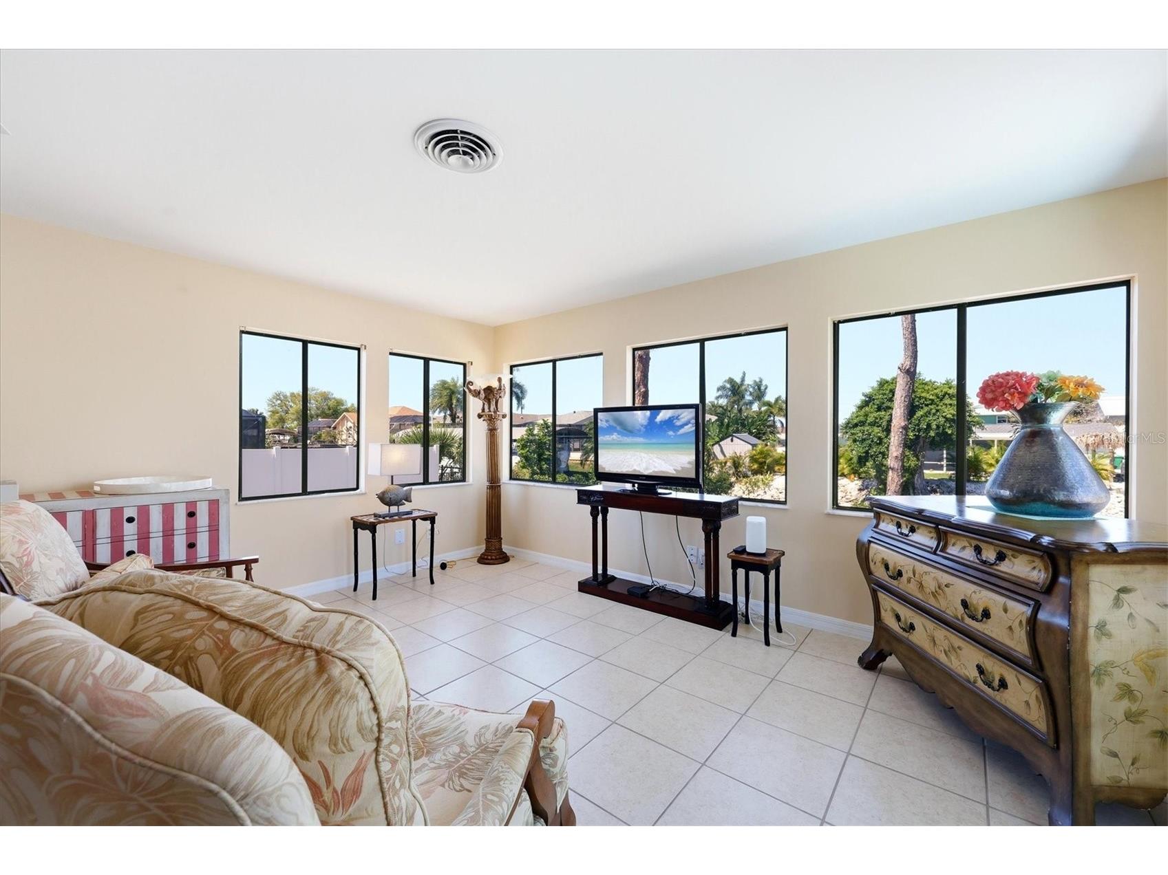 1052 Kant Street Englewood FL 34224 D6146751 image11