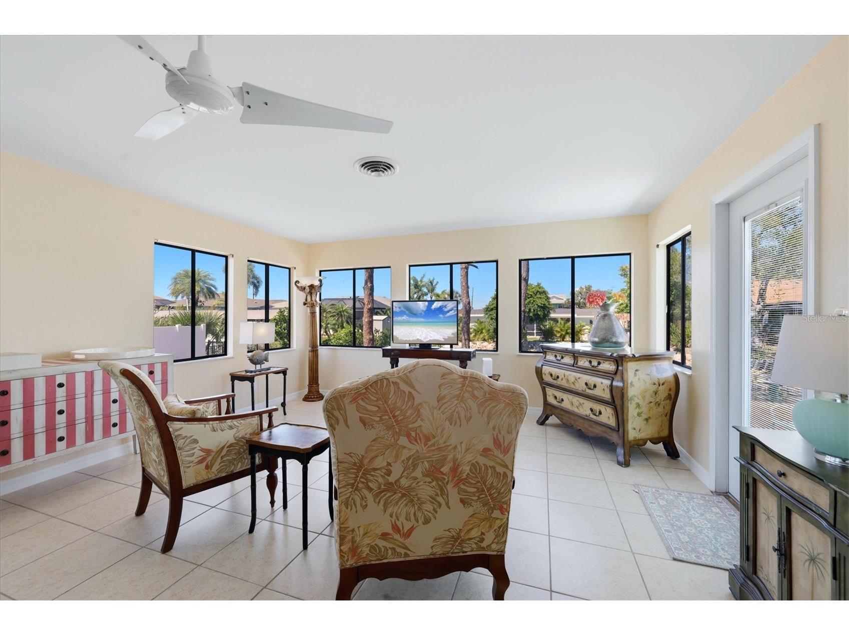 1052 Kant Street Englewood FL 34224 D6146751 image12