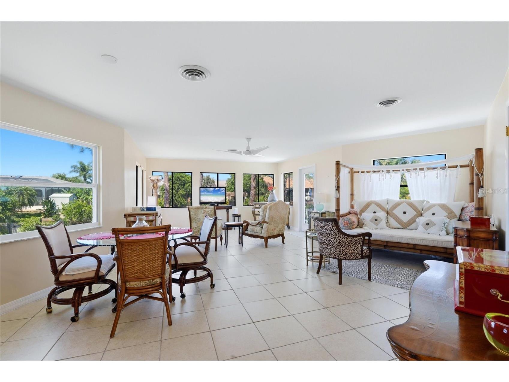 1052 Kant Street Englewood FL 34224 D6146751 image8