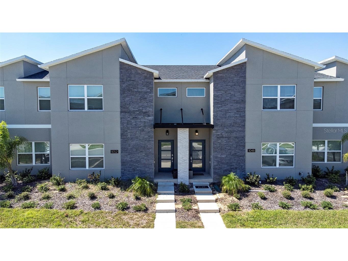 1052 Leader Street Davenport FL 33896 S5075755 image1