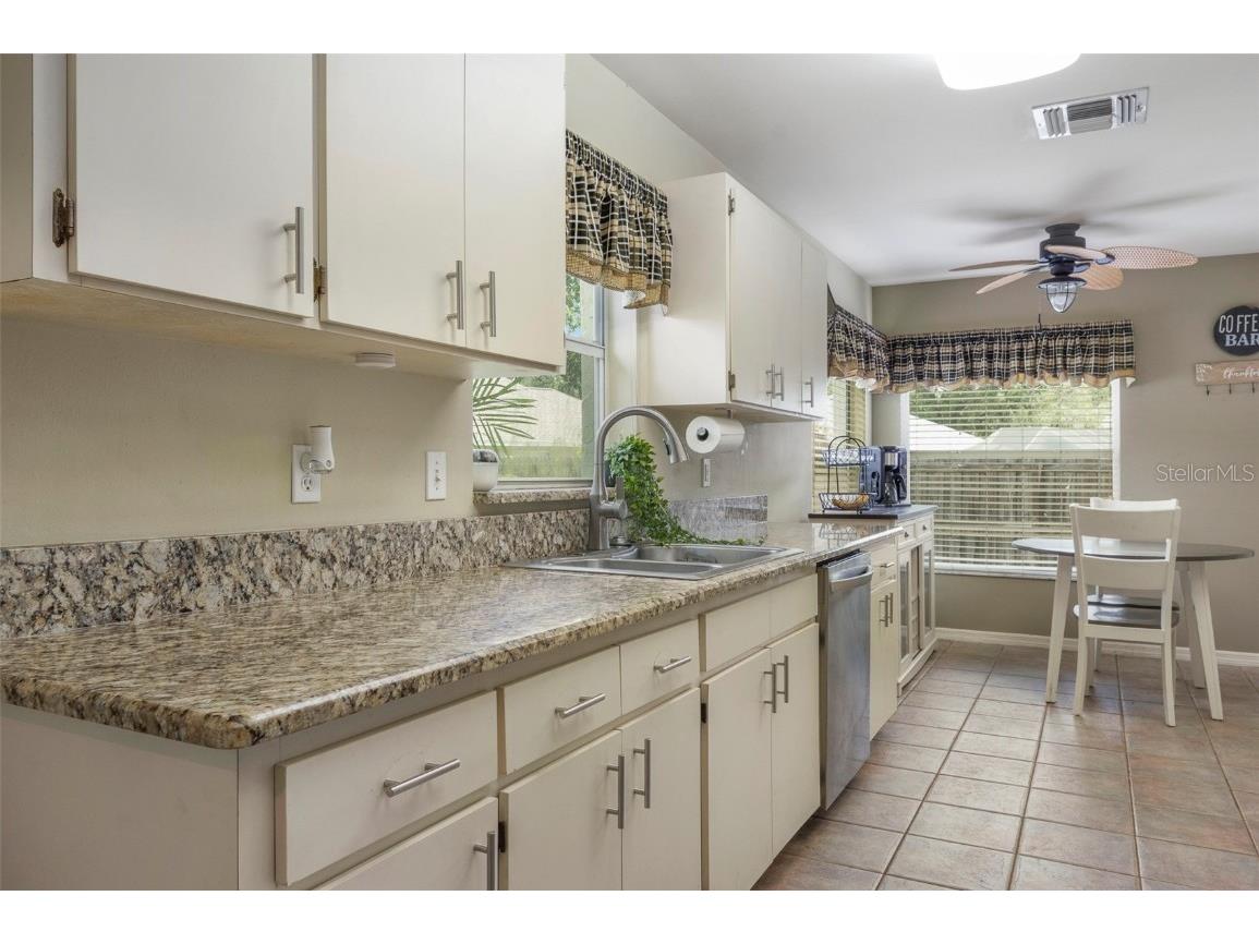 1052 Malletwood Drive Brandon FL 33510 TB8420427 image12