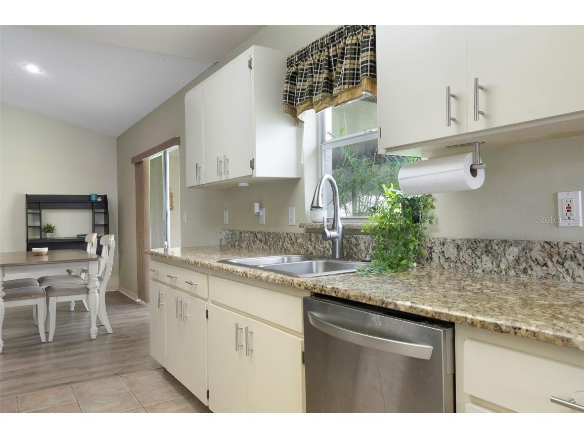 1052 Malletwood Drive Brandon FL 33510 TB8420427 image14