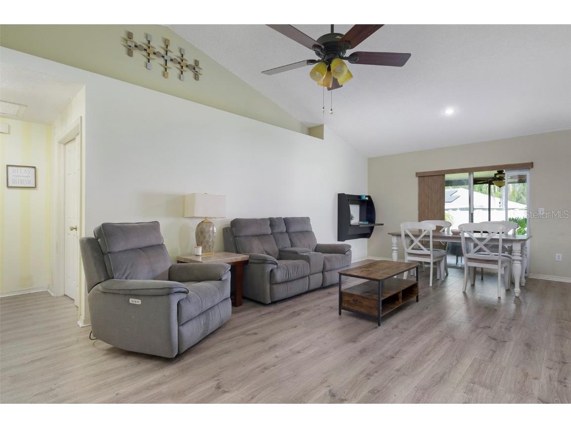 1052 Malletwood Drive Brandon FL 33510 TB8420427 image20