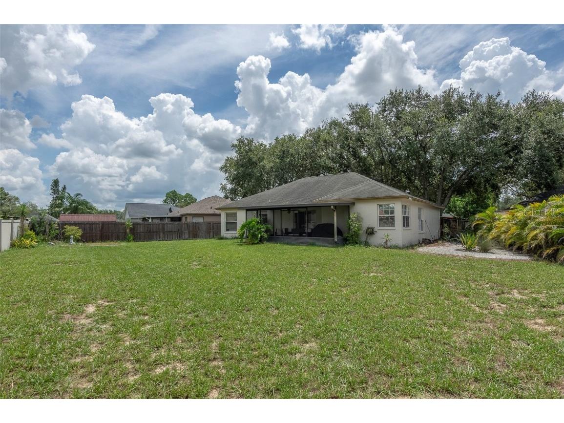 1052 Malletwood Drive Brandon FL 33510 TB8420427 image3