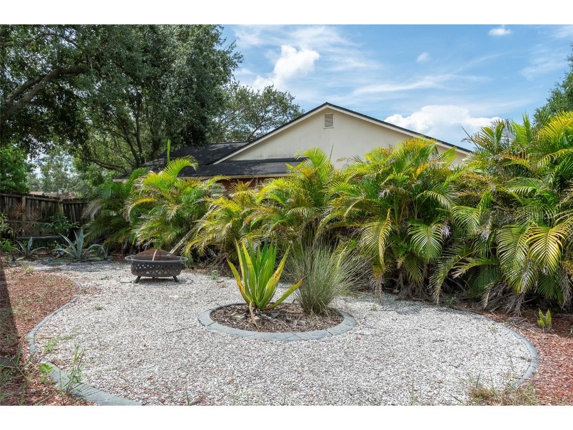 1052 Malletwood Drive Brandon FL 33510 TB8420427 image4