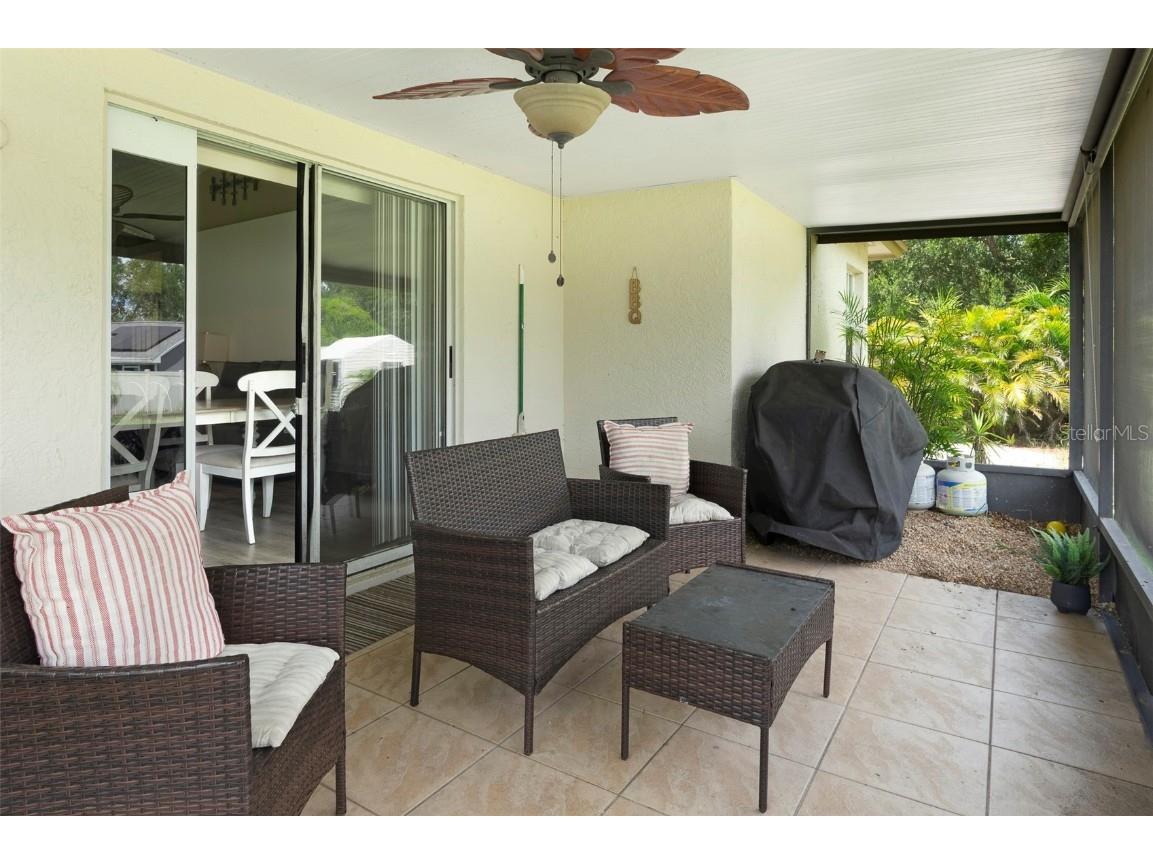 1052 Malletwood Drive Brandon FL 33510 TB8420427 image7