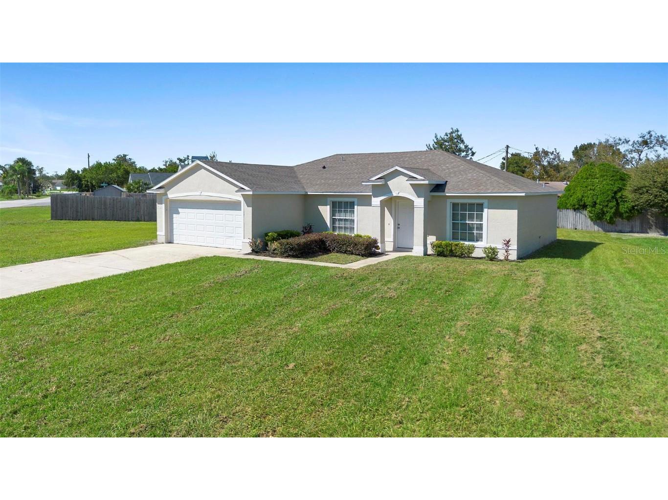 1052 Radford Drive Deltona FL 32738 V4939934 image1