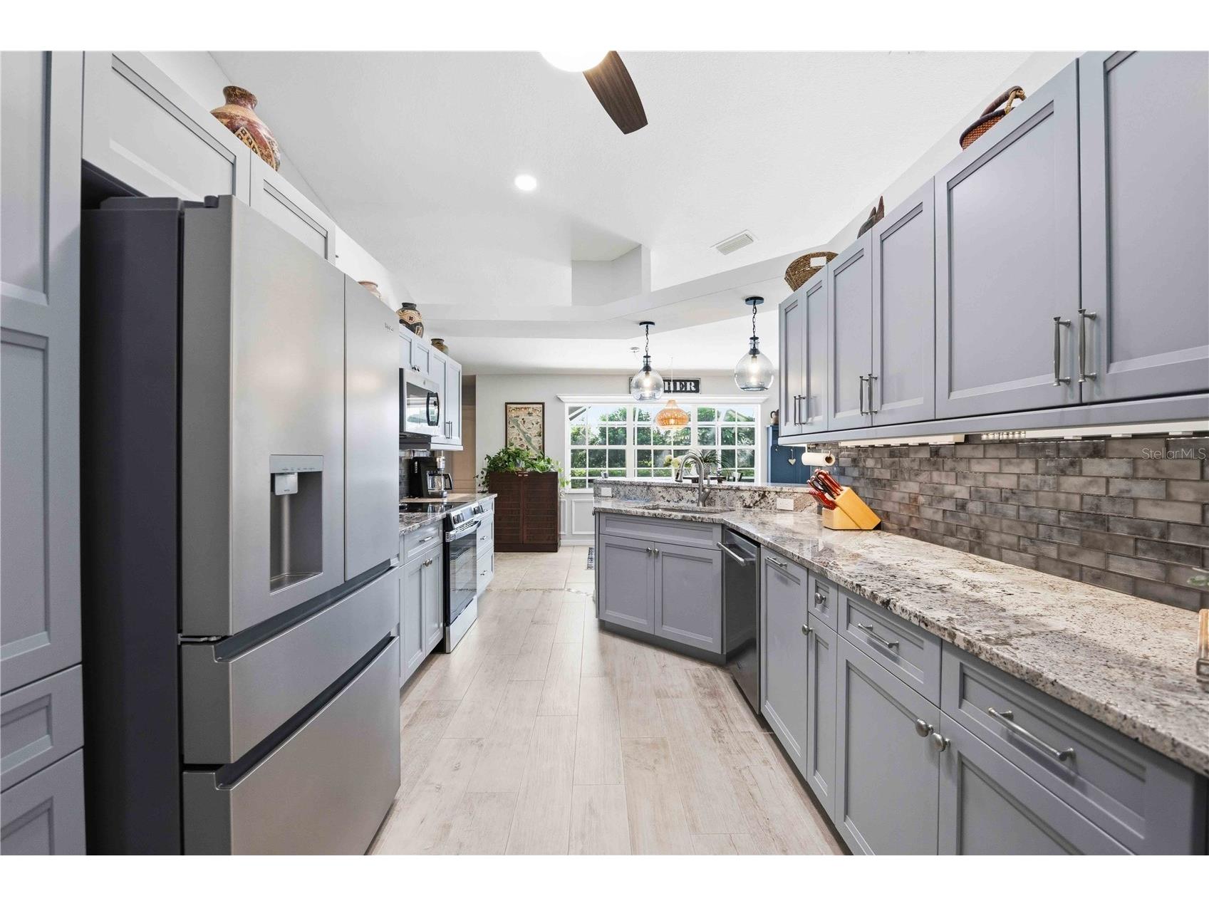 1052 W Truman Street Nokomis FL 34275 A4696312 image17