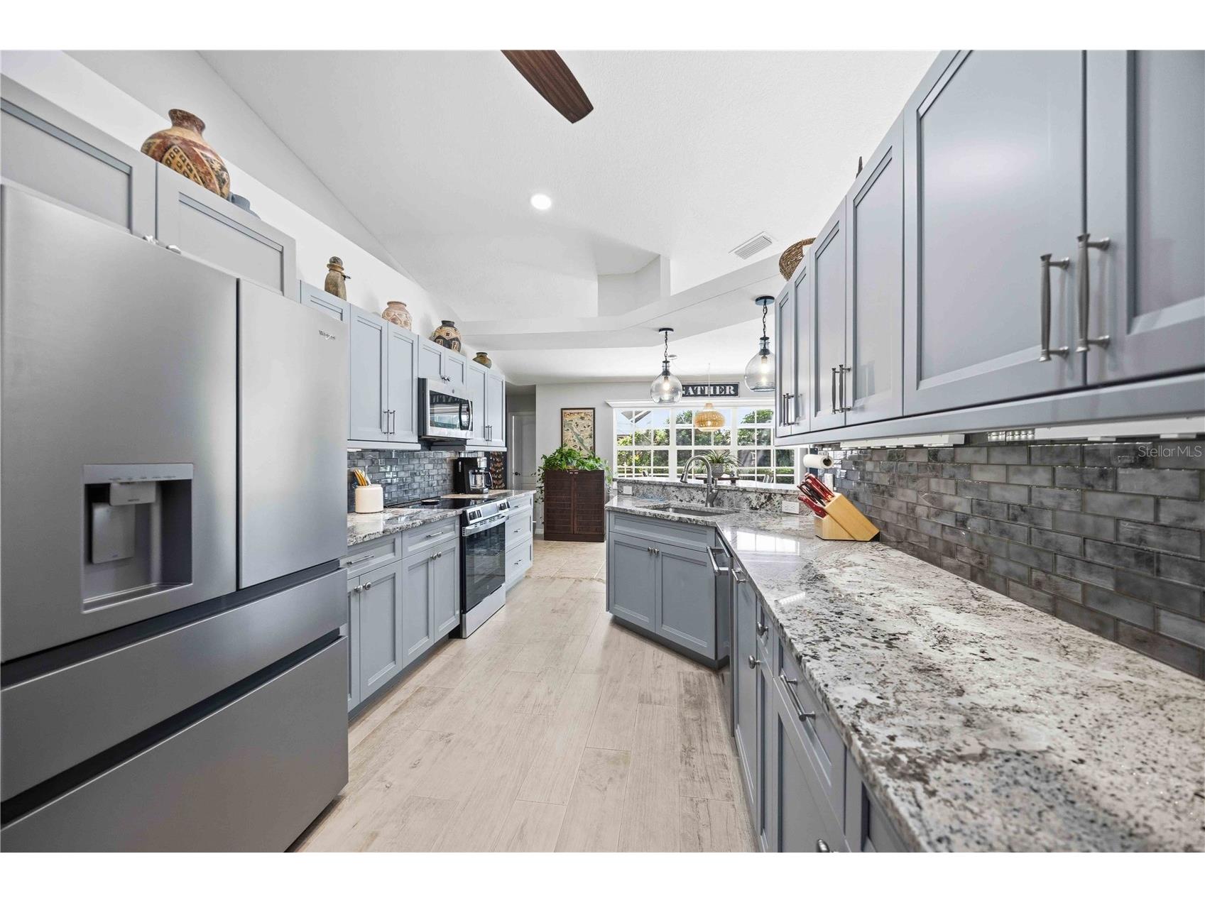 1052 W Truman Street Nokomis FL 34275 A4696312 image18