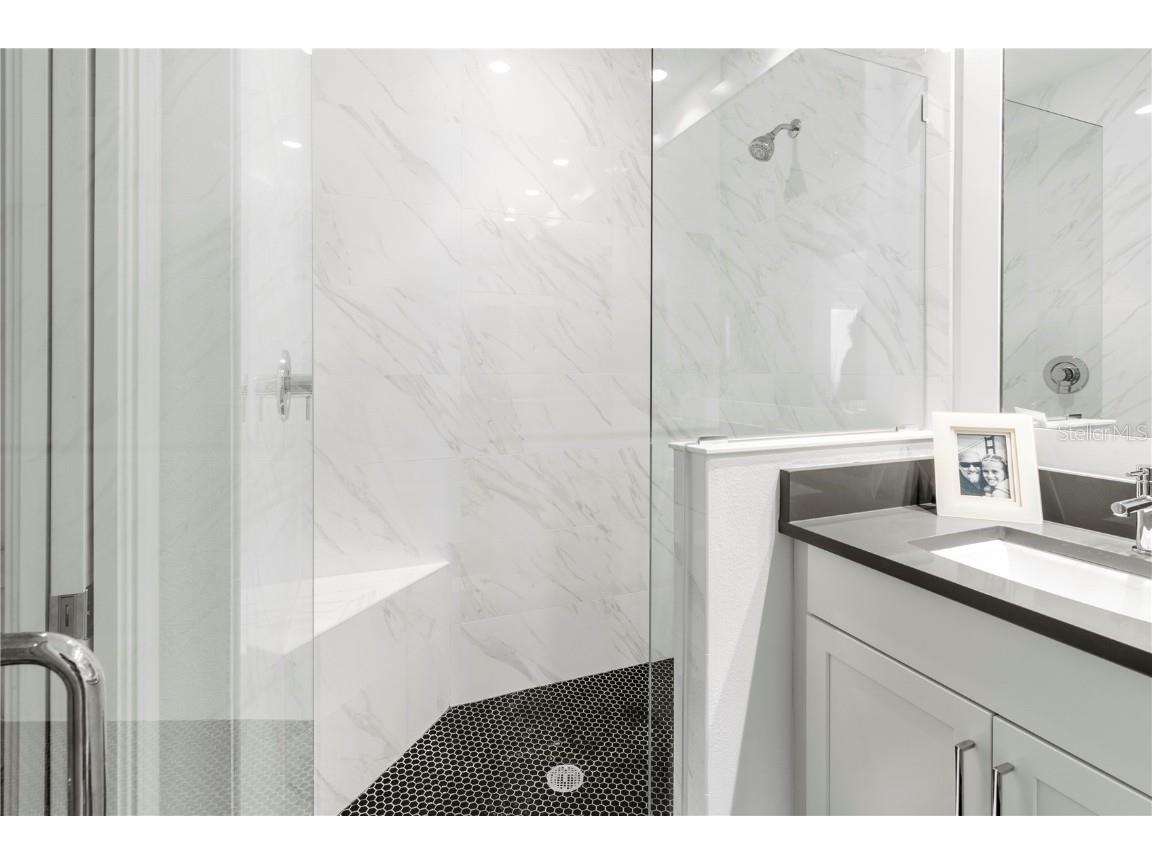 10520 Boardwalk Loop #302 Bradenton FL 34202 - LAKE VIHLEIN A4666815 image24