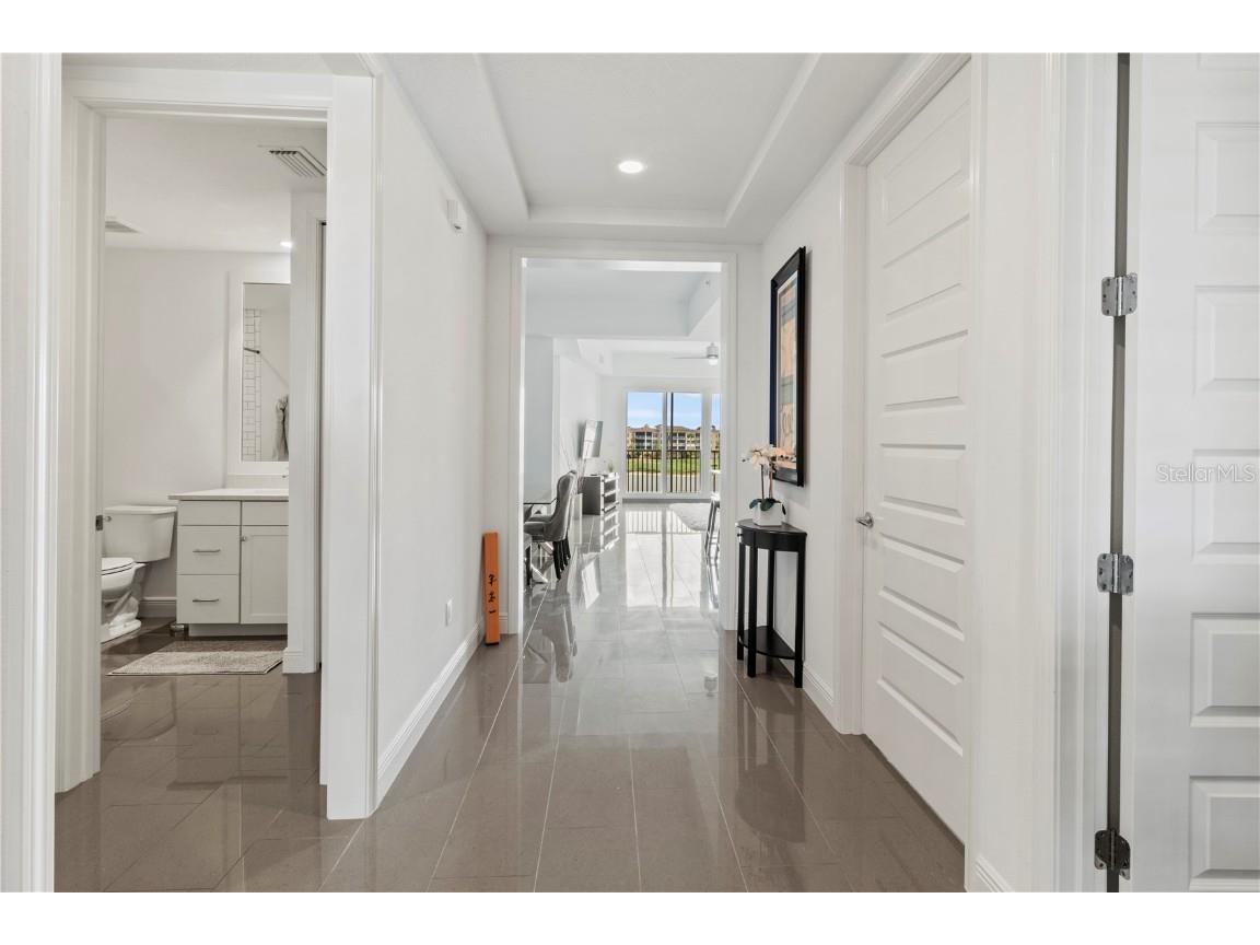 10520 Boardwalk Loop #302 Bradenton FL 34202 - LAKE VIHLEIN A4666815 image3