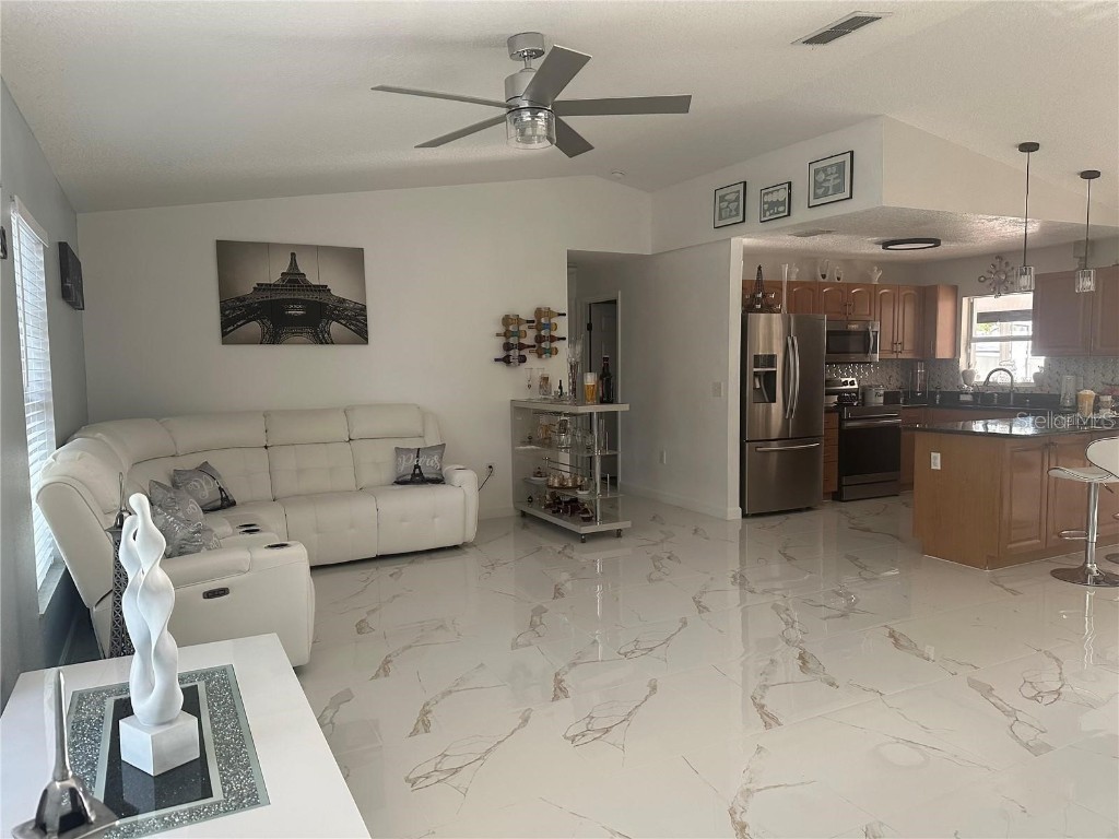 10520 Henderson Road Tampa FL 33625 TB8419027 image5