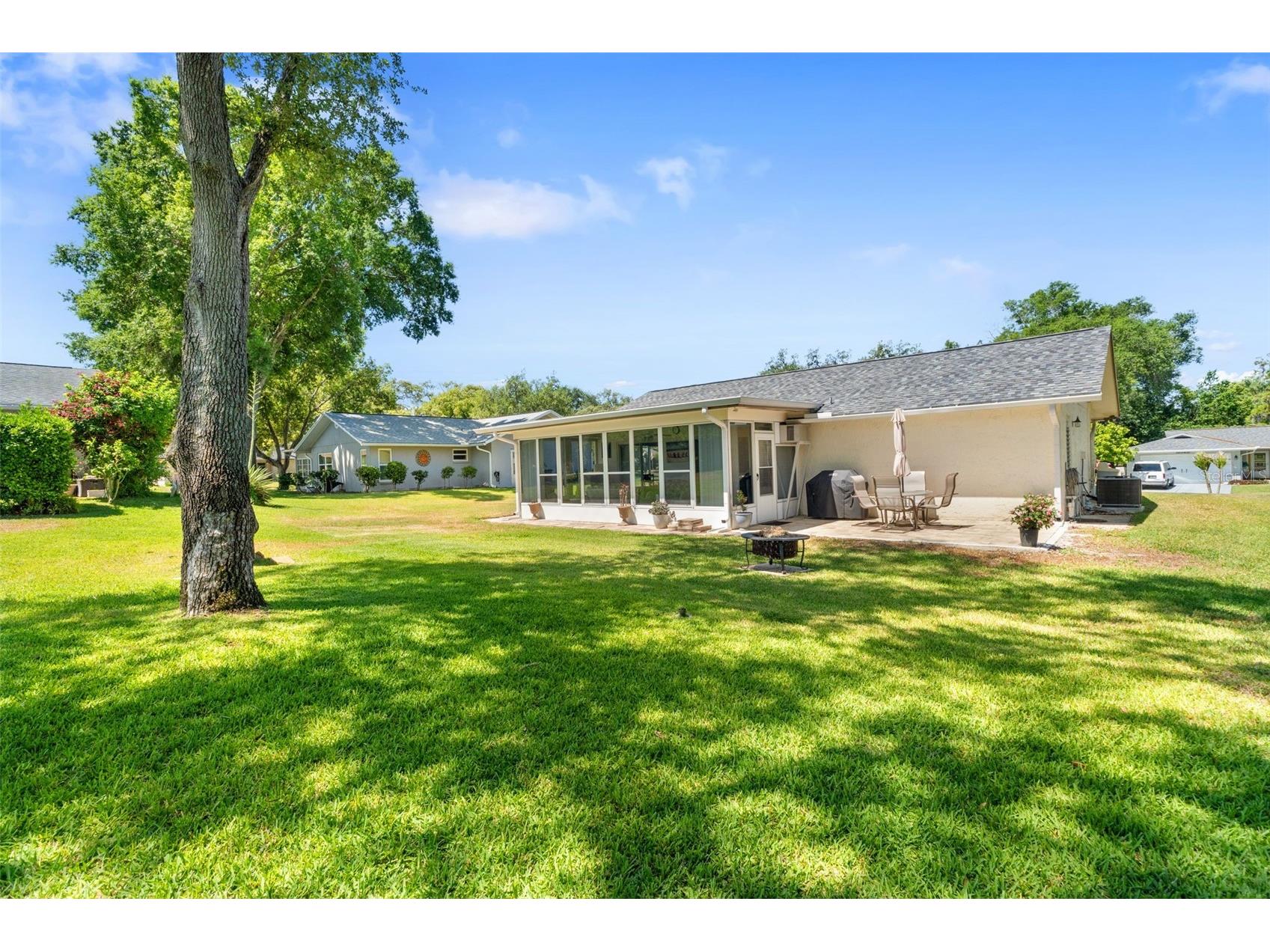 10520 Springwood Drive Port Richey FL 34668 W7885619 image5