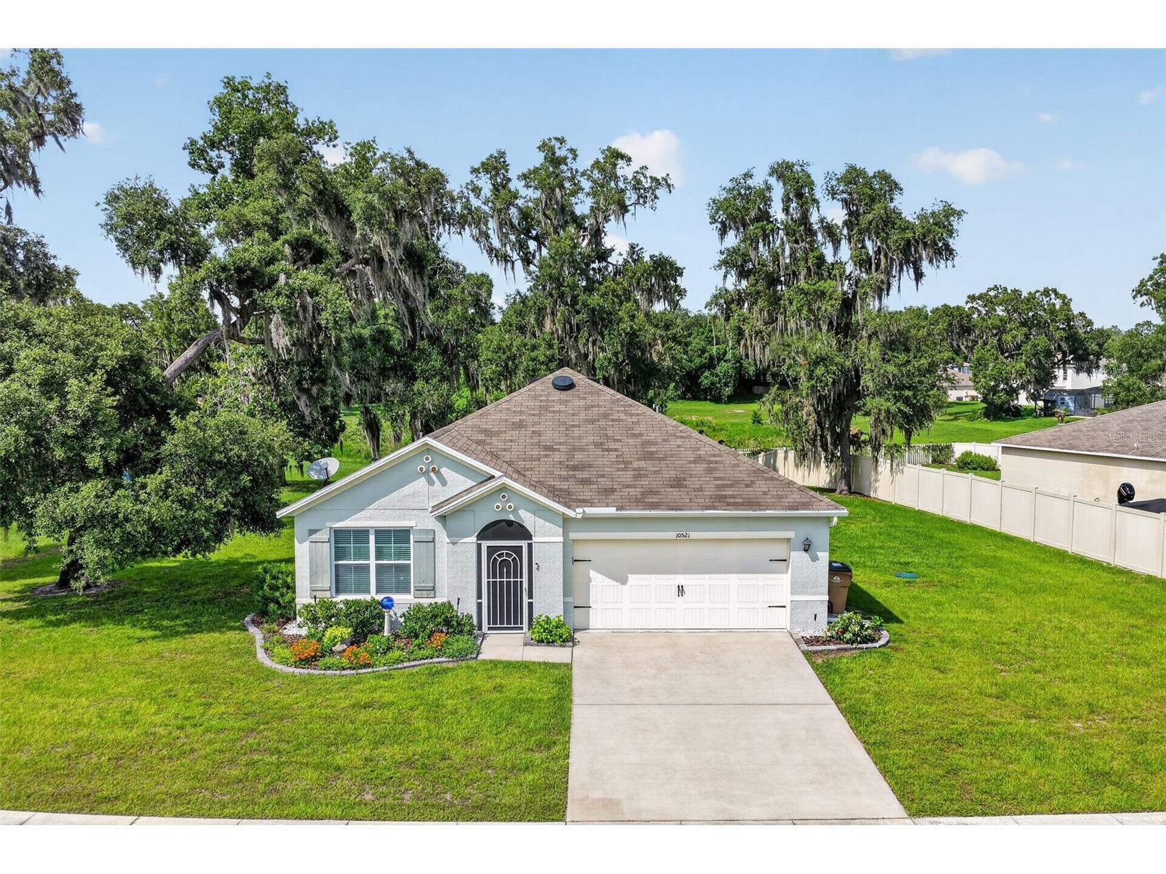 10521 Bronze Leaf Court Leesburg FL 34788 TB8511757 image1