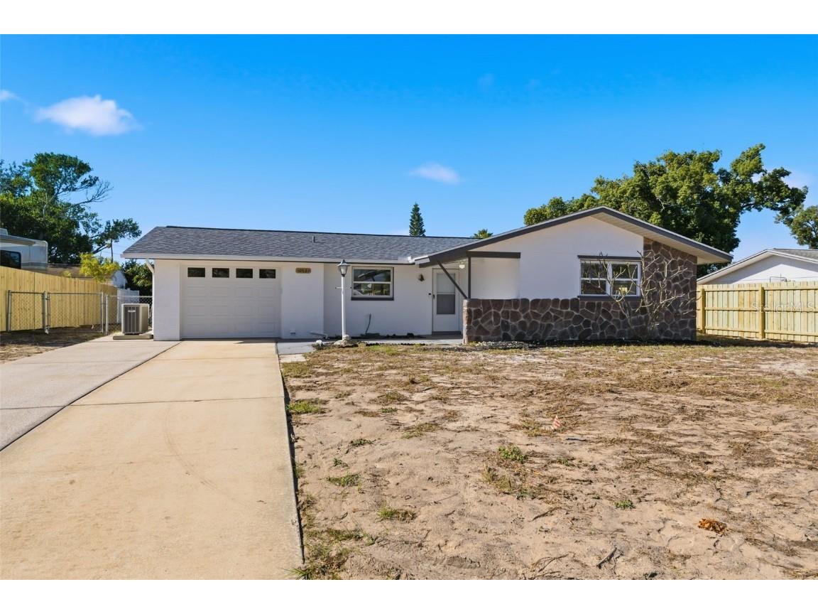 10521 Oak Hill Drive Port Richey FL 34668 TB8451239 image1
