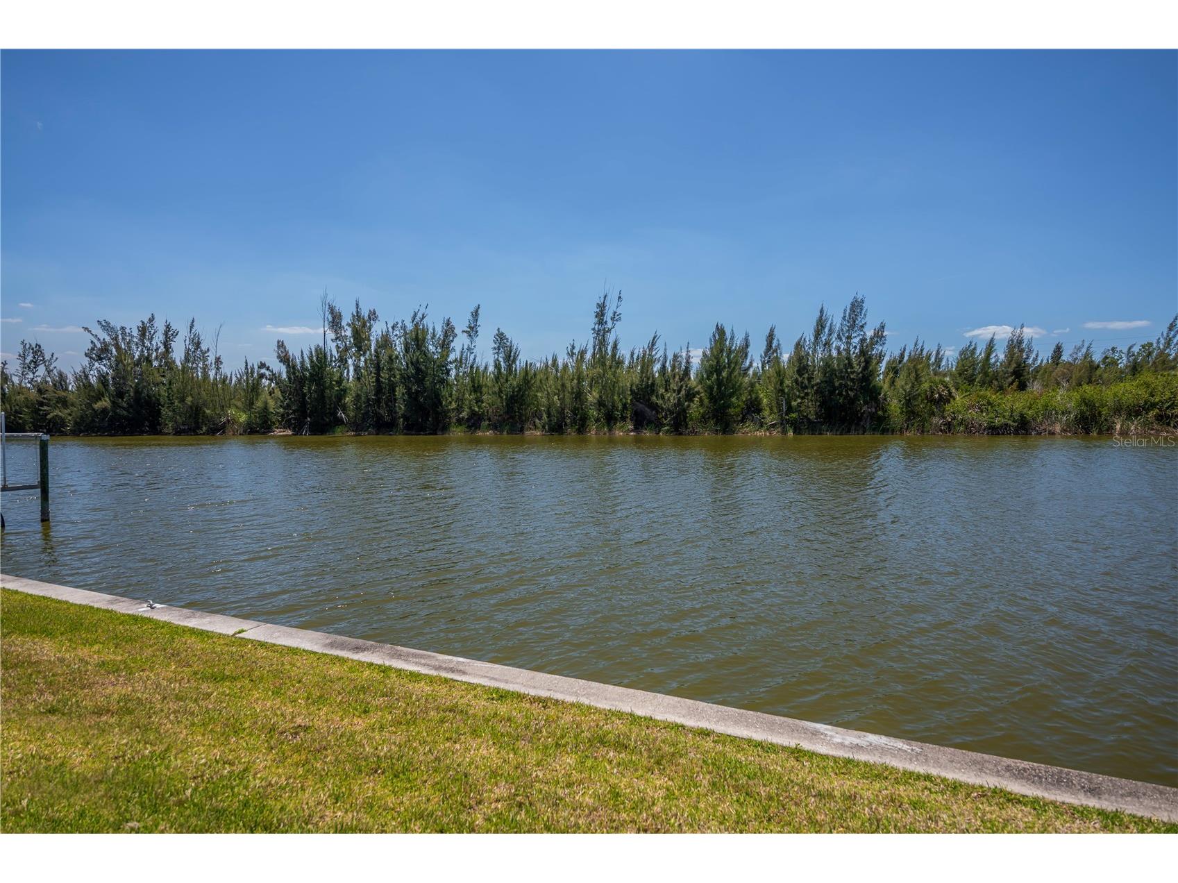 10522 Riverside Road Port Charlotte FL 33981 - SANTA CRUZ WATERWAY C7525111 image93