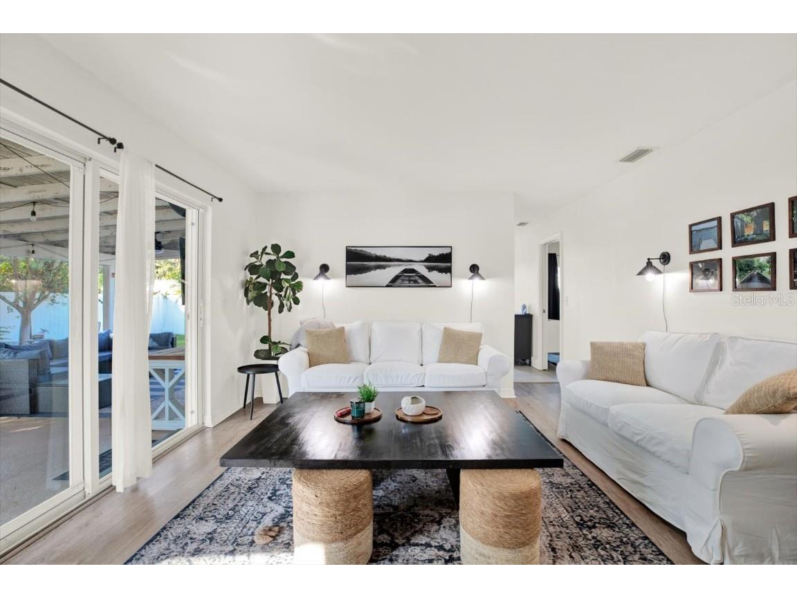 10524 Orange Grove Drive Tampa FL 33618 TB8452060 image7