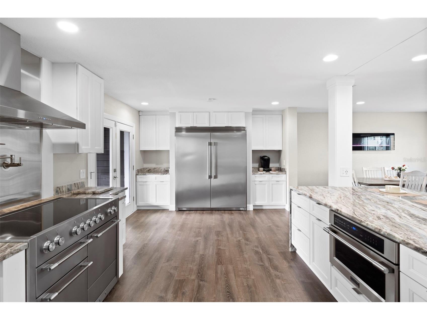10525 Homestead Drive Tampa FL 33618 TB8490147 image10